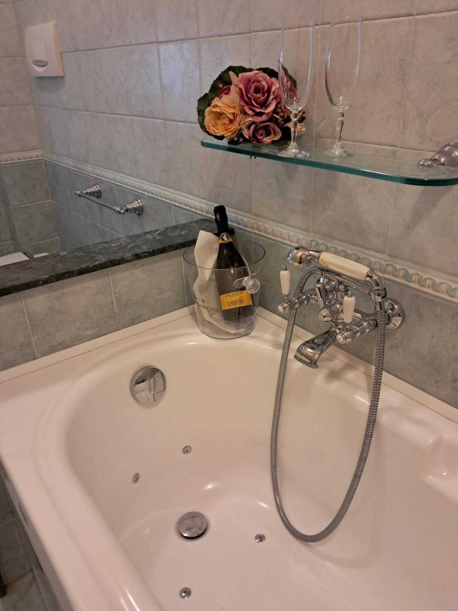 Roses House Apartment Porto San Giorgio Exterior photo